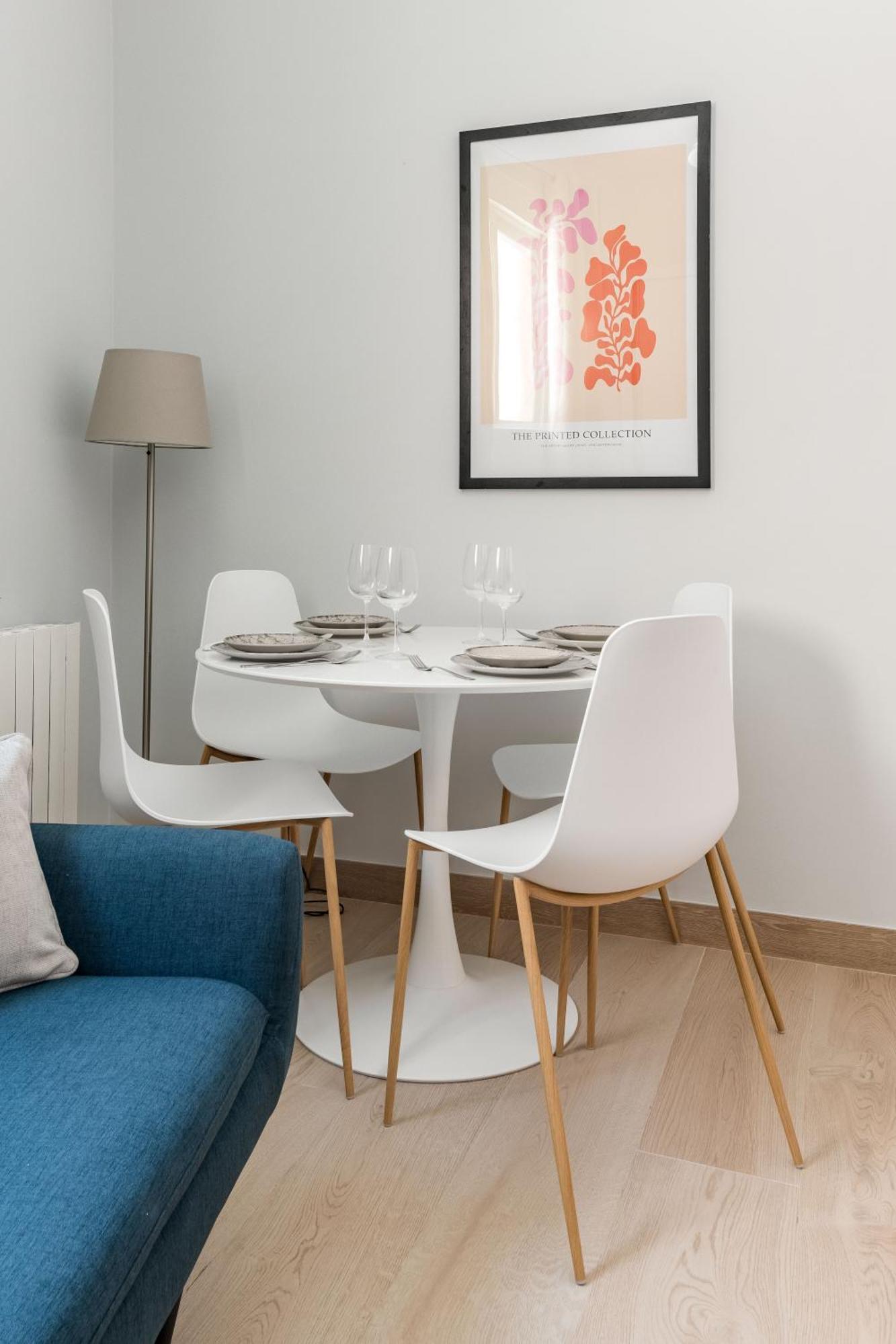 Charming De Vallecas Apartment Madrid