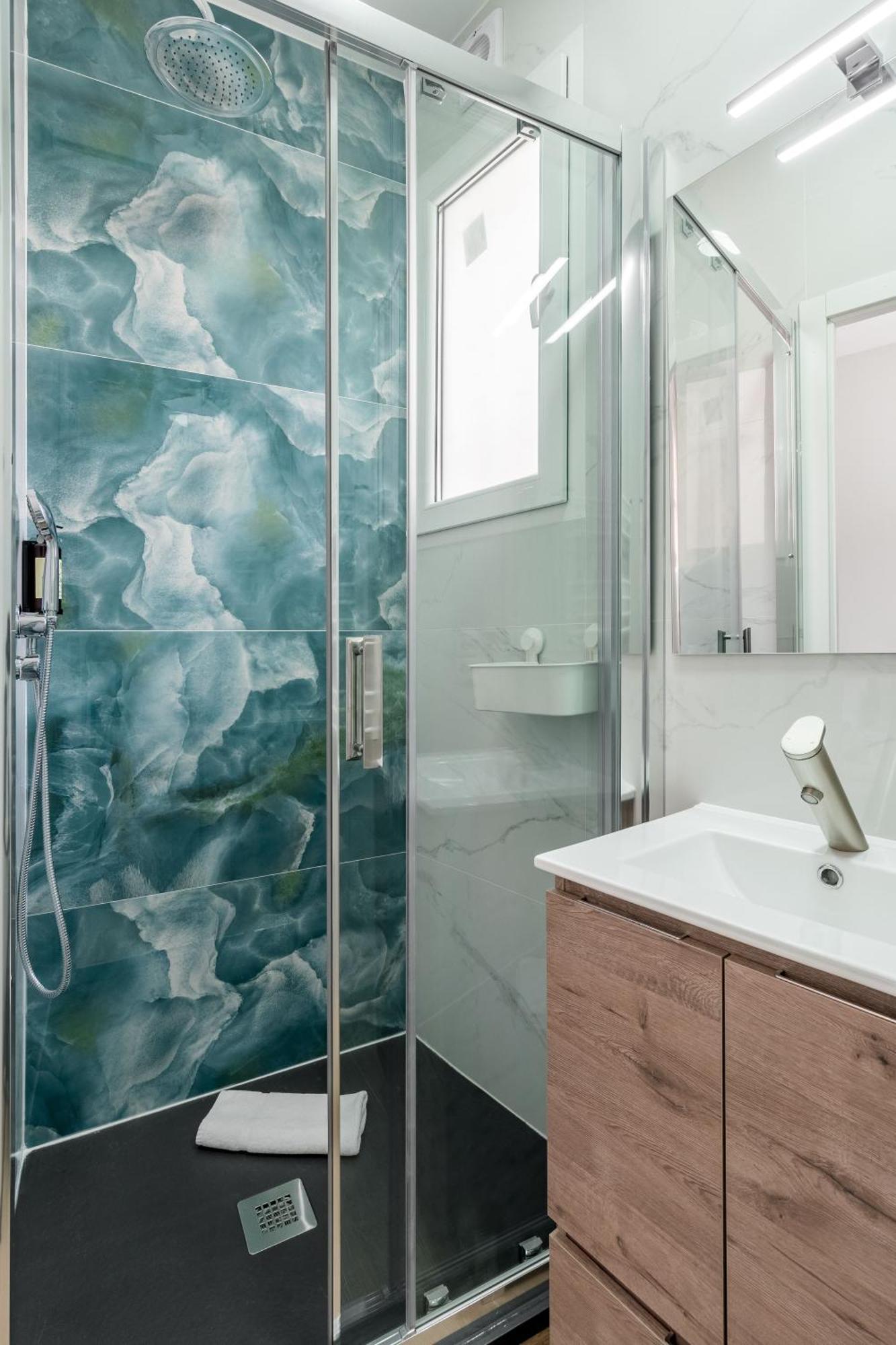 Charming De Vallecas Apartment Madrid